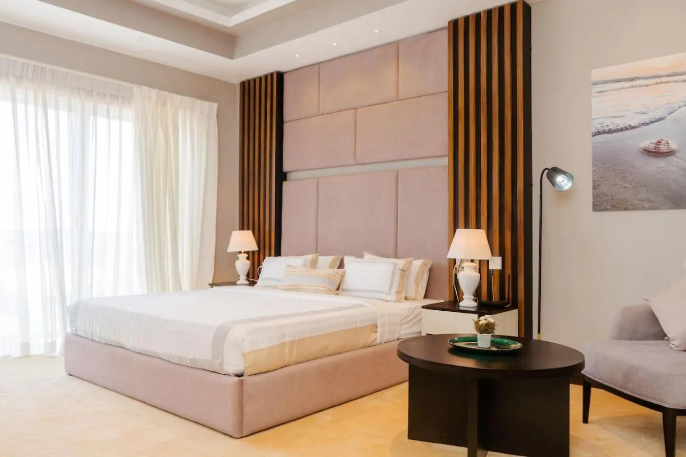 Lägenhet Coastal Haven Studio With Pool Gym Relaxation Negombo
